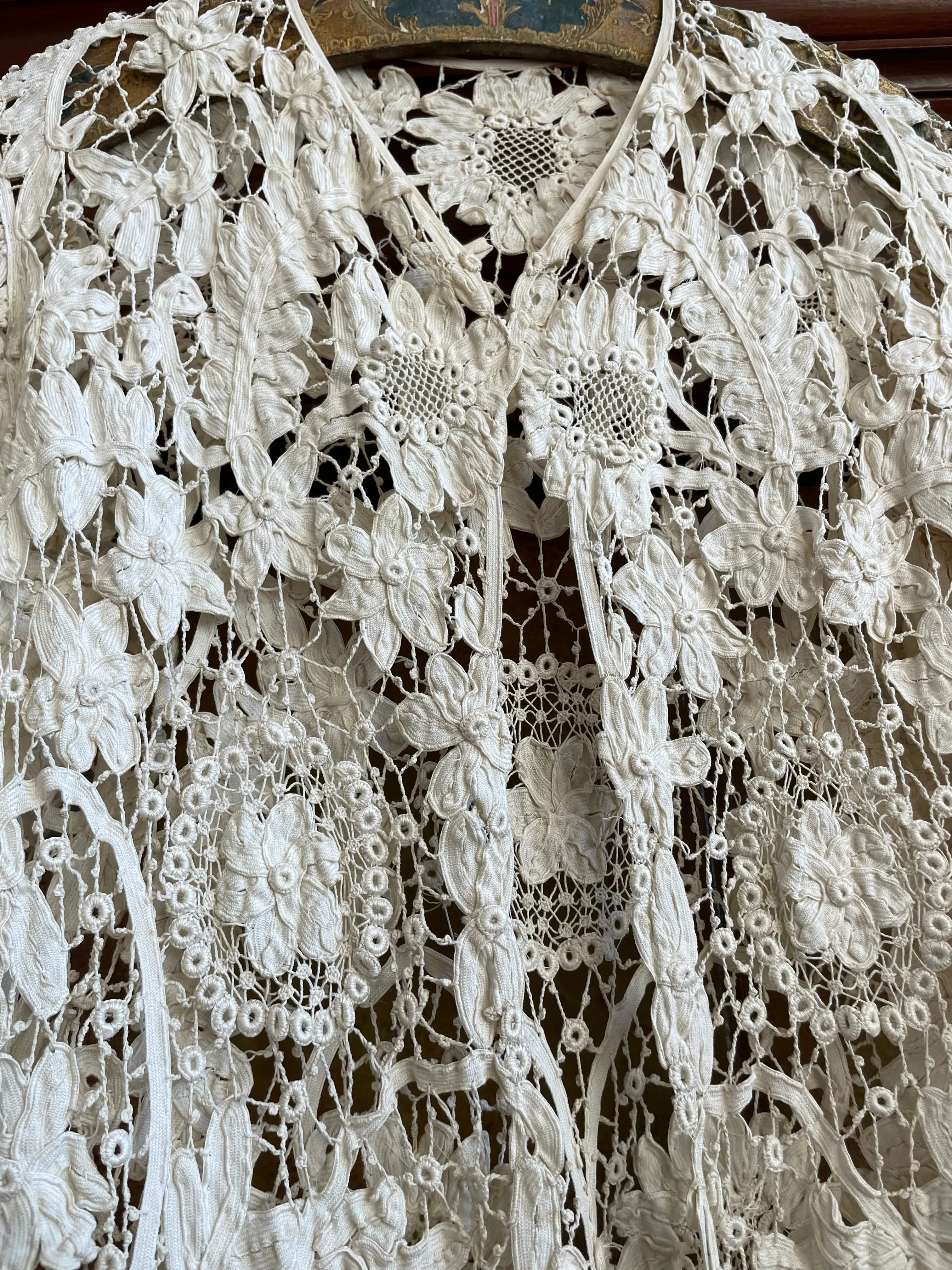 1890s Battenburg Tape Lace Mutton Sleeve Jacket