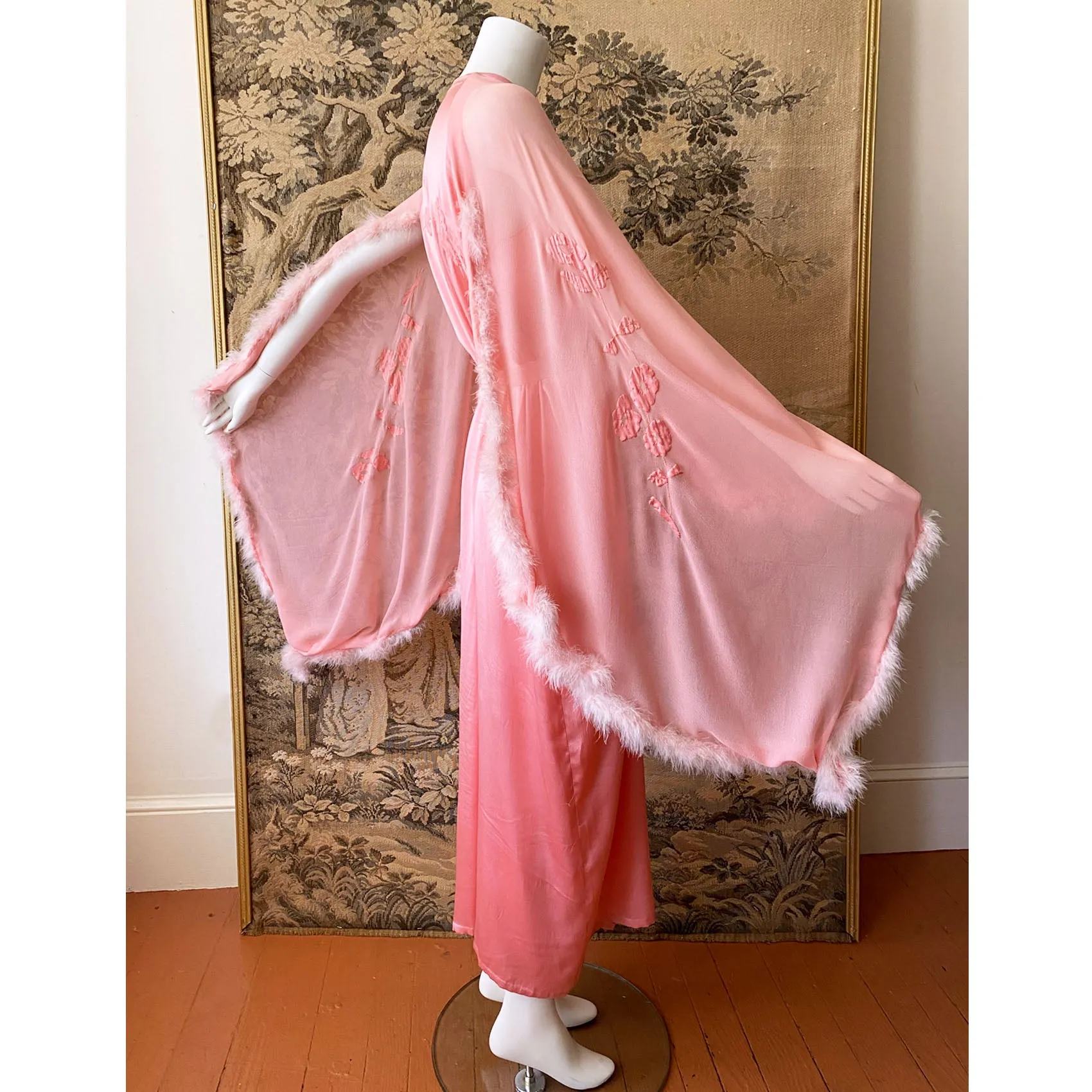 1930s Pink Silk & Maribou Peignoir