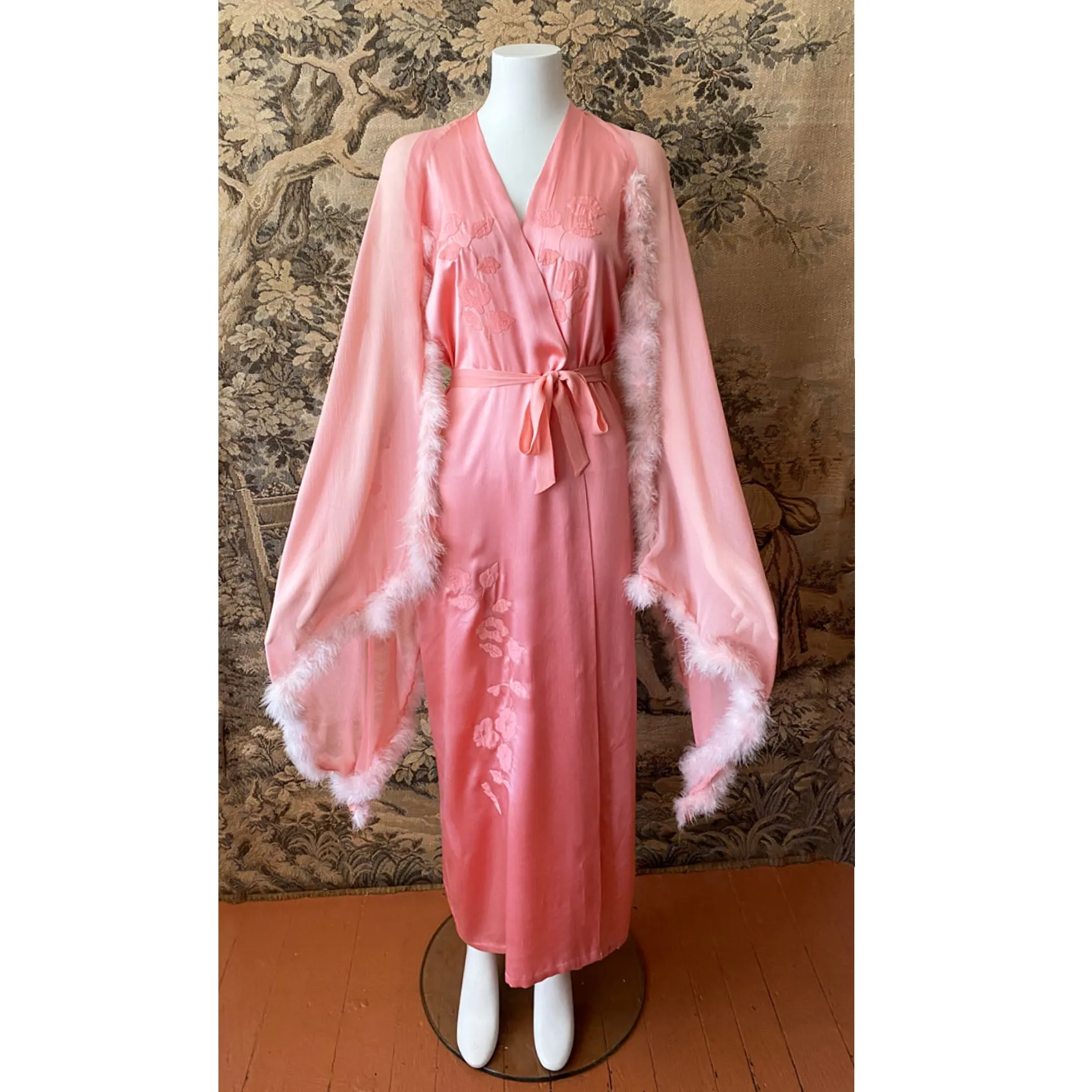 1930s Pink Silk & Maribou Peignoir