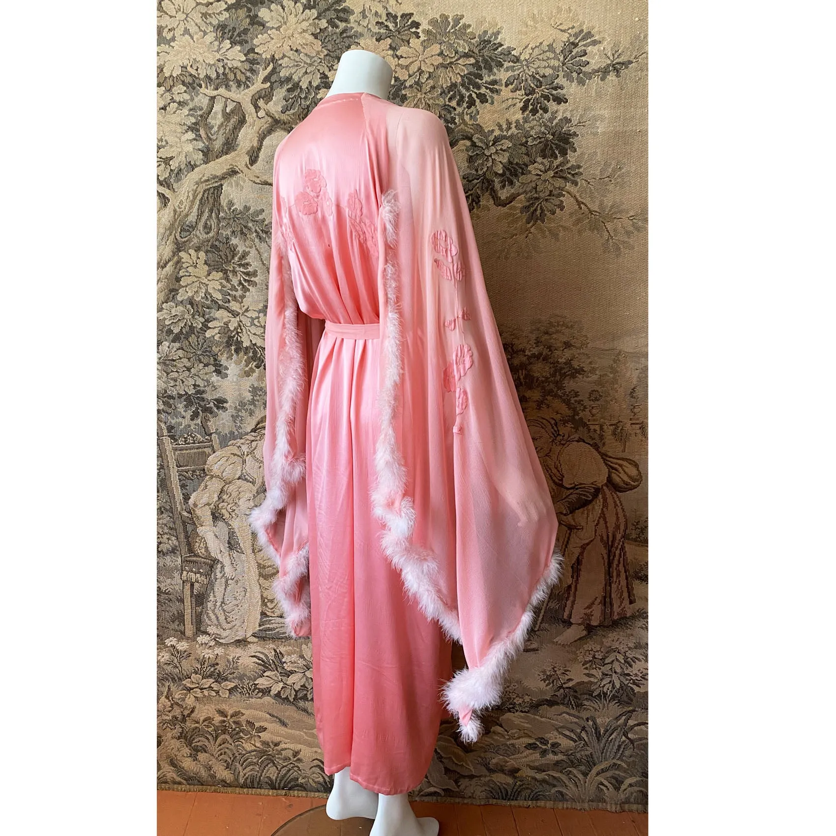 1930s Pink Silk & Maribou Peignoir