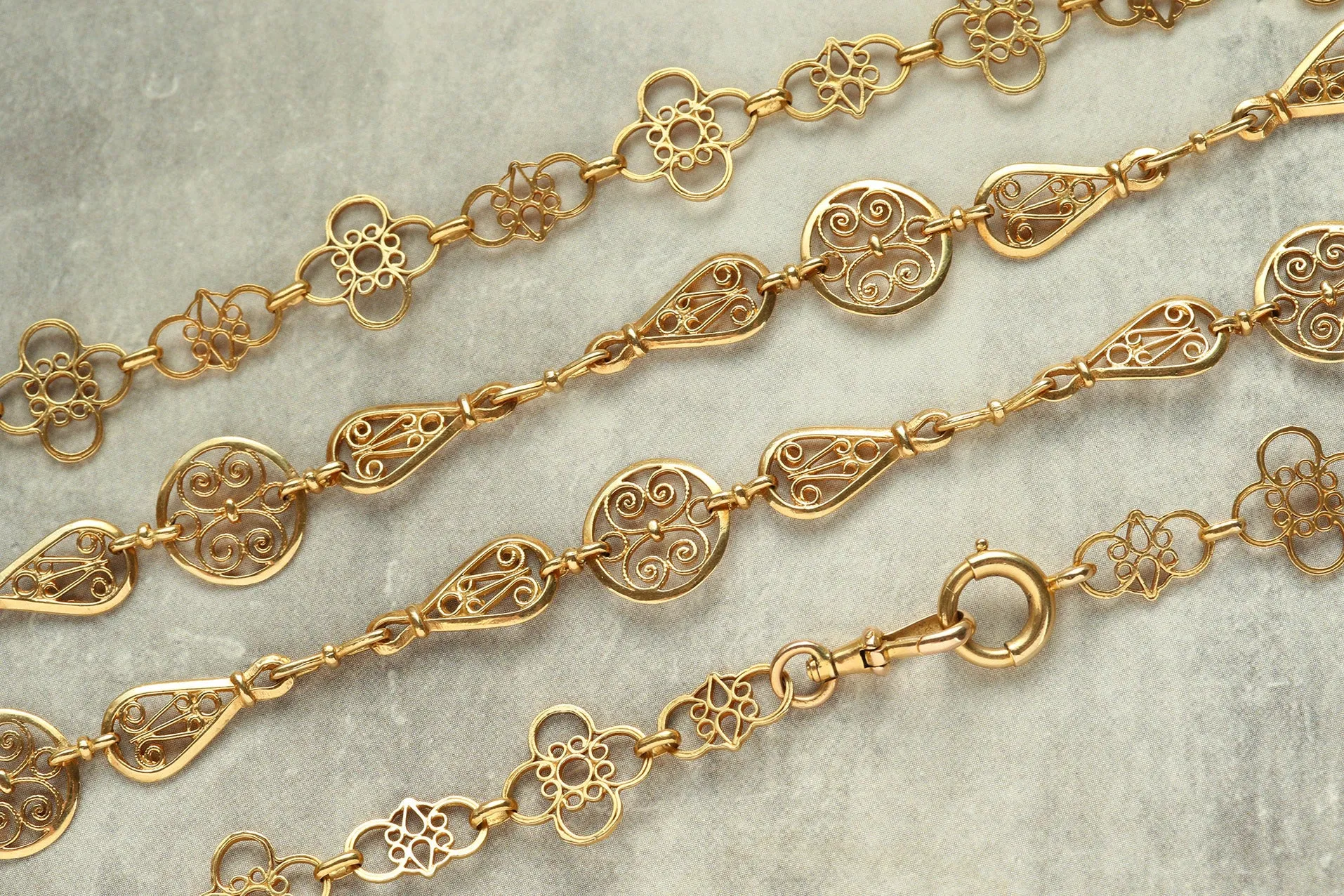 Antique French Filigree 'Lace' Chain