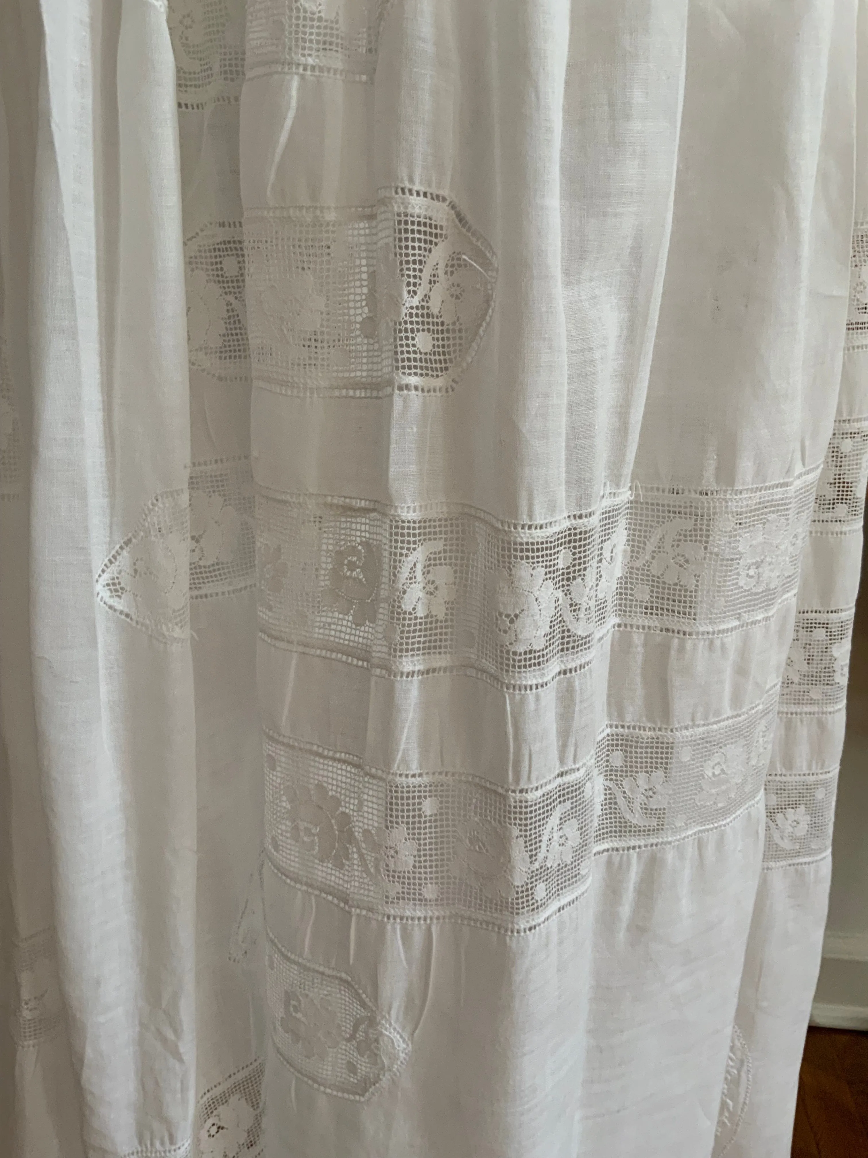 Antique Petticoat- Fillet Lace - 1900s - ED14