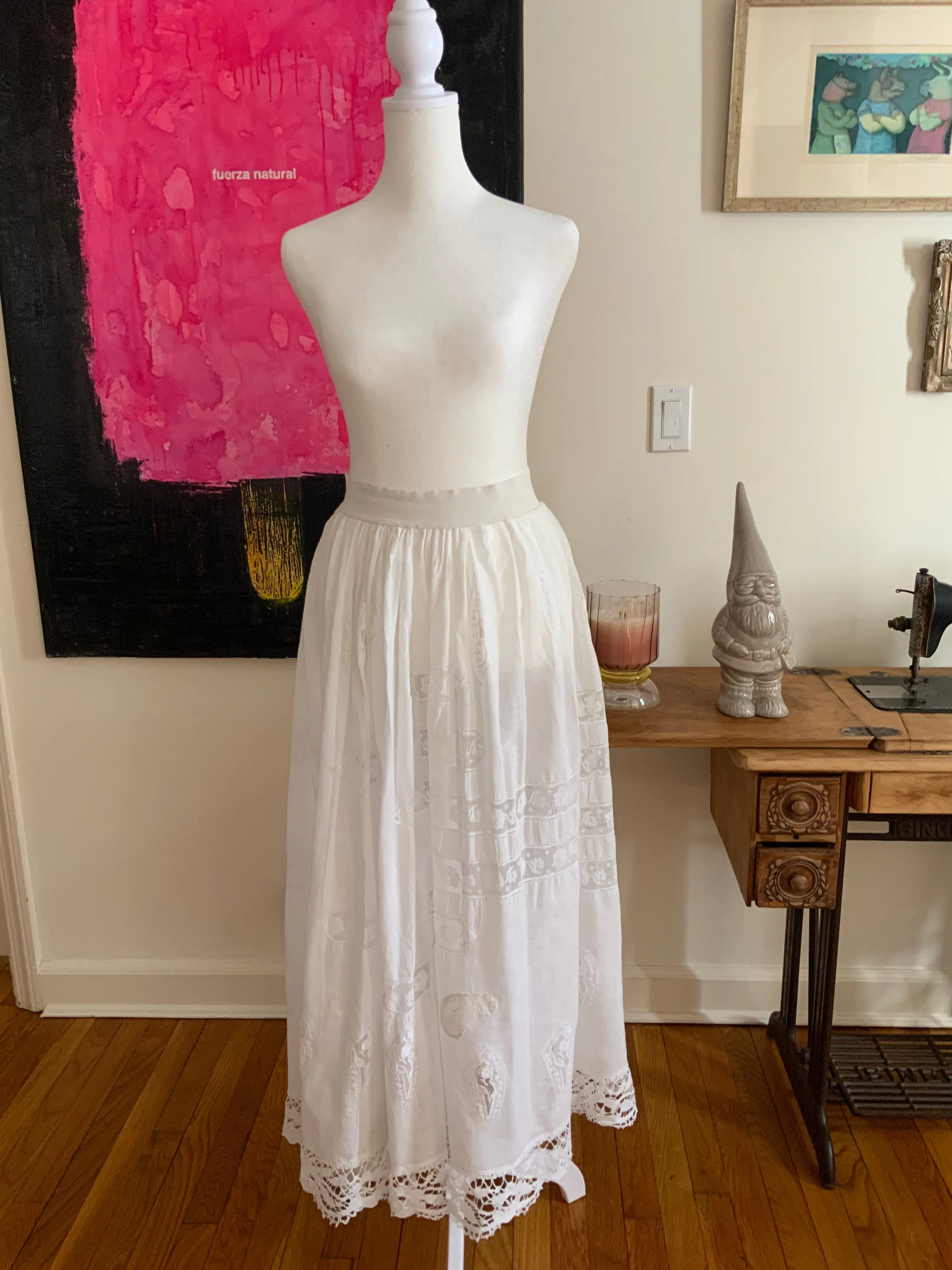 Antique Petticoat- Fillet Lace - 1900s - ED14