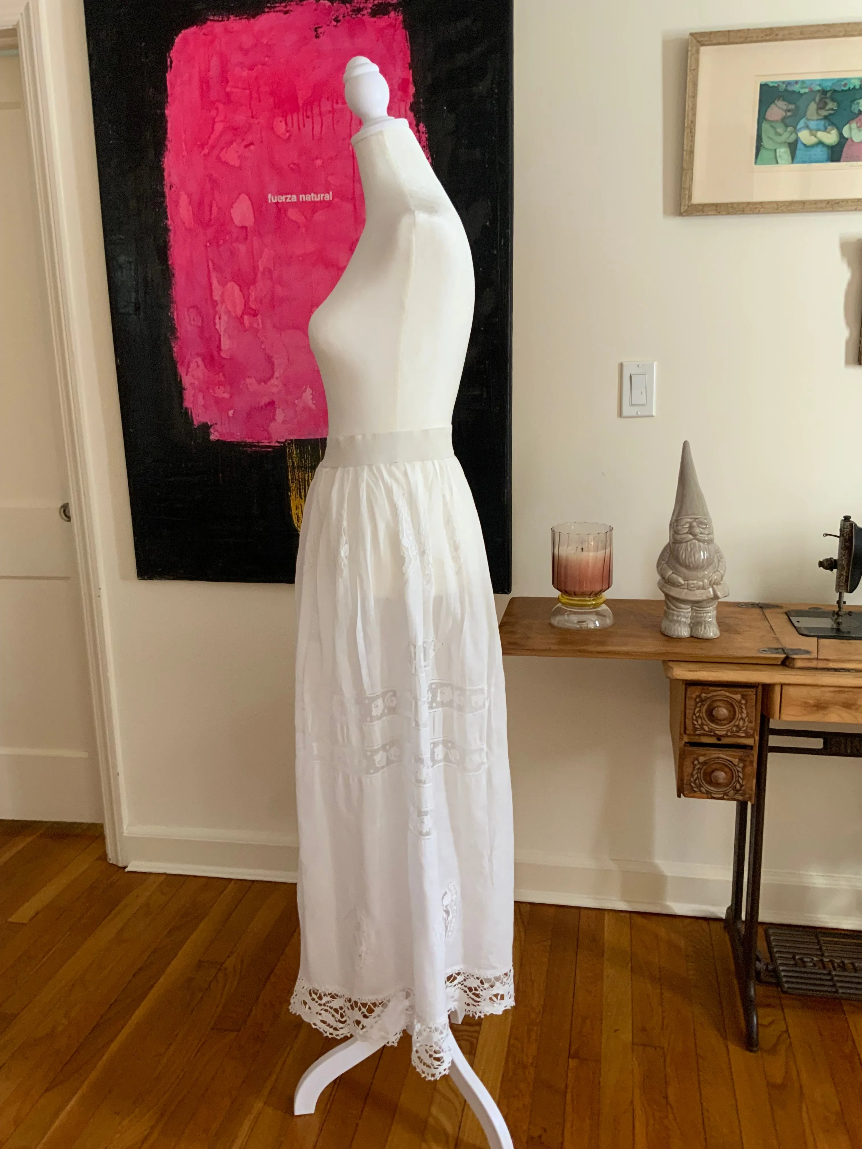 Antique Petticoat- Fillet Lace - 1900s - ED14