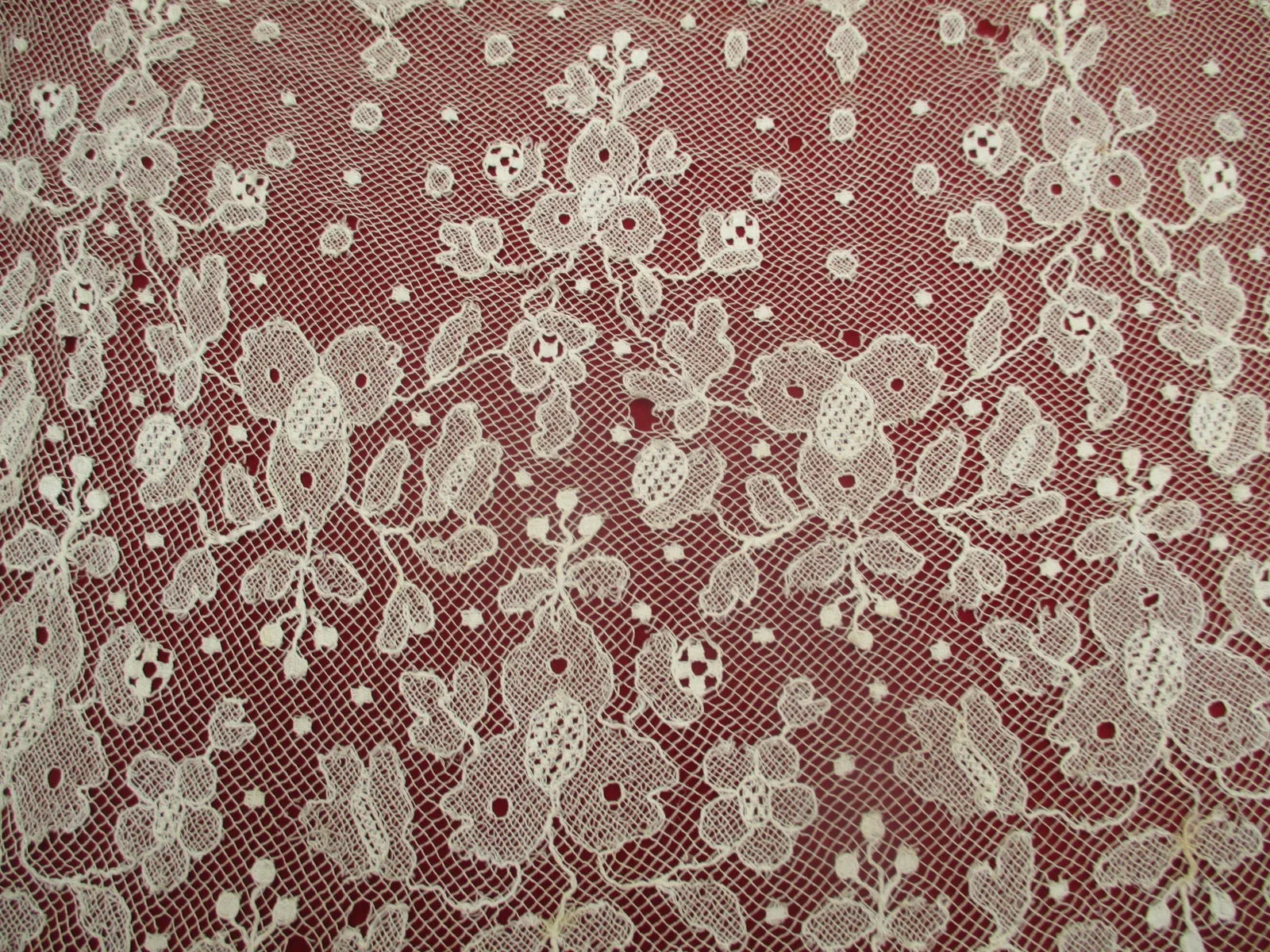 Antique Victorian floral lace remnant
