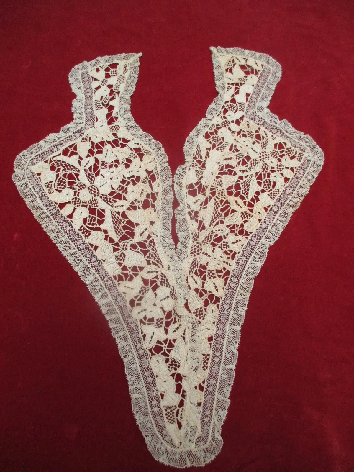 Antique Victorian Lace Collar