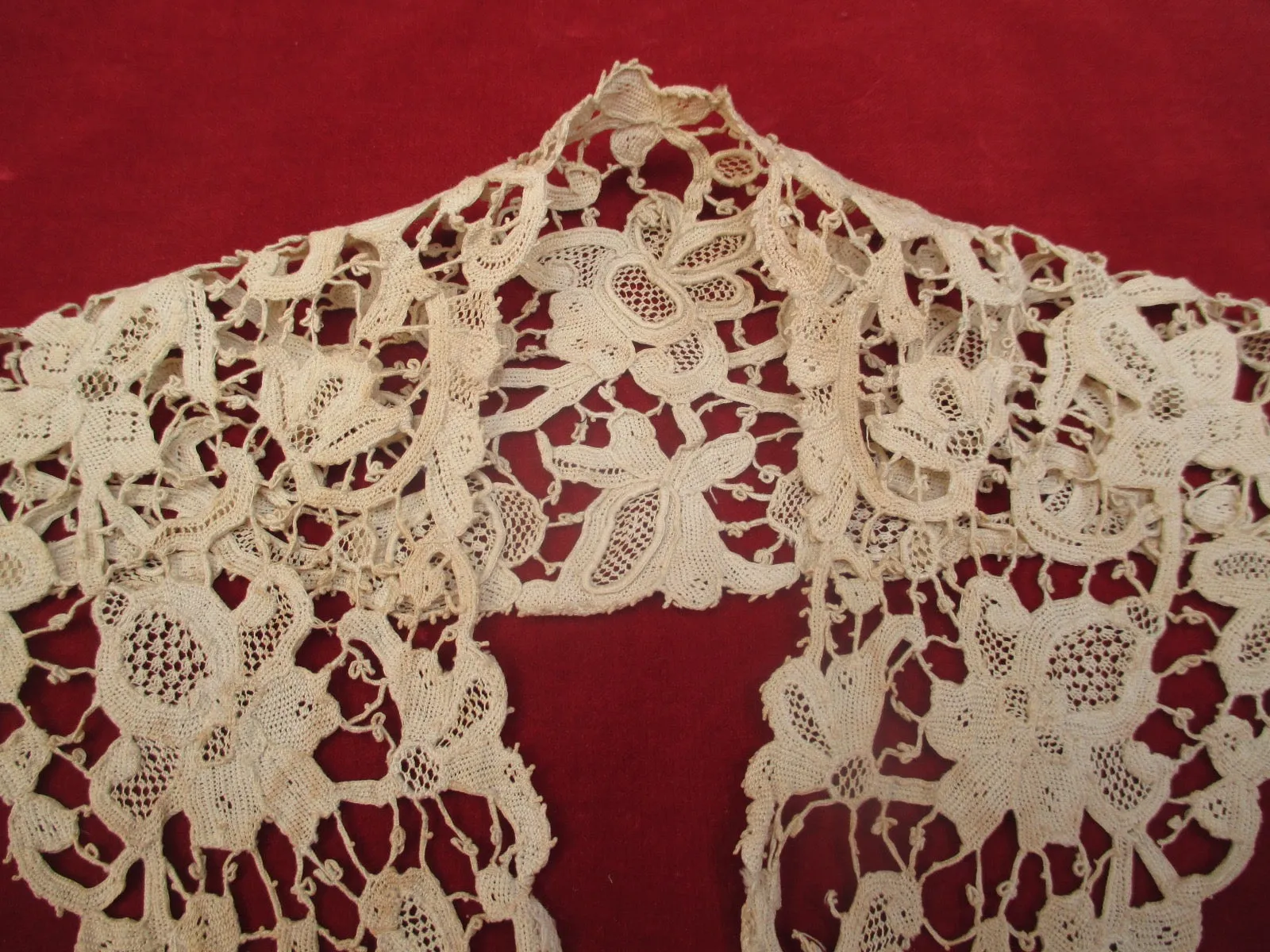 Antique Victorian Lace collar