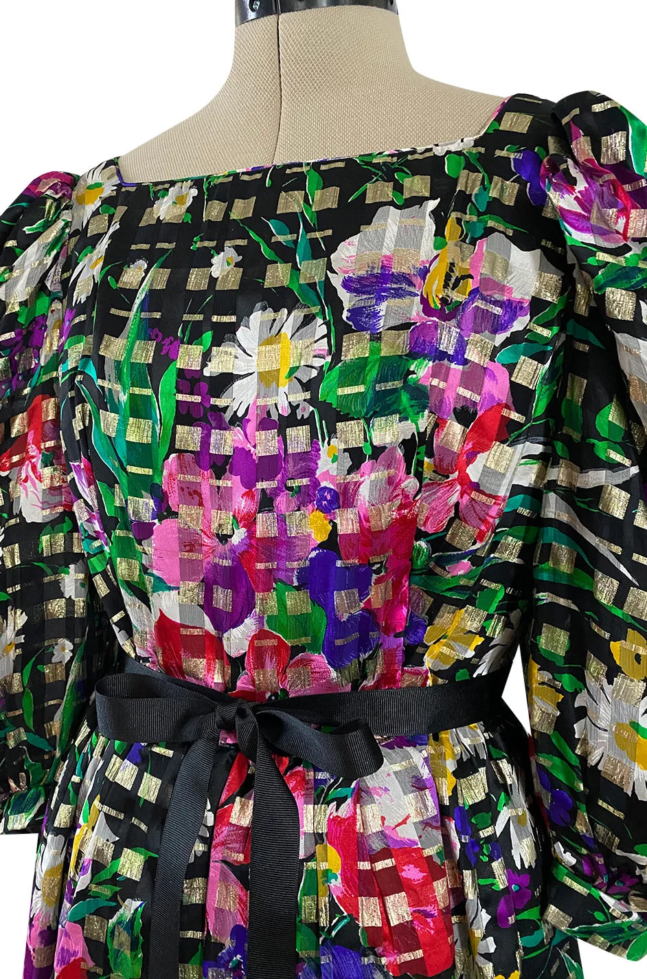 Beautiful 1970s Michael Novarese Ribbon Weave Silk Chiffon Bright Floral & Metallic Dress