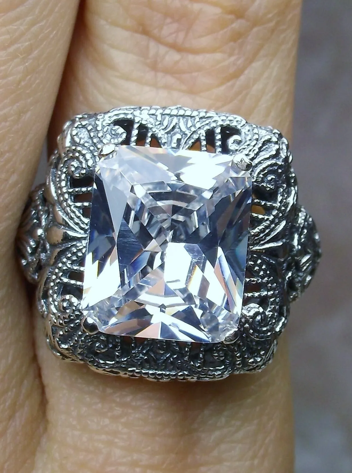 D149, Intricate Victorian Ring, Simulated Gem, Victorian Jewelry #D149