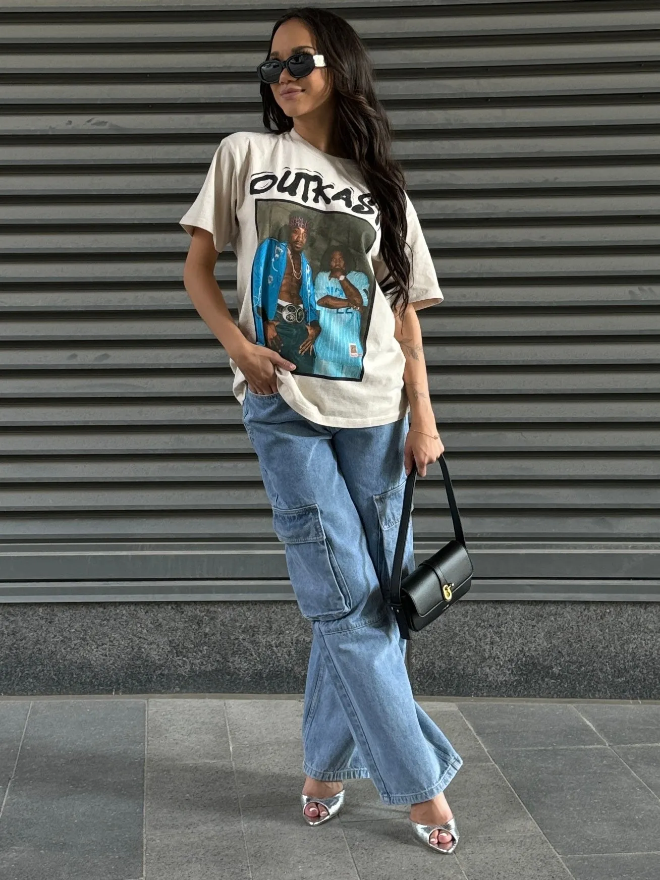 DAYDREAMER OutKast Photo Weekend Tee