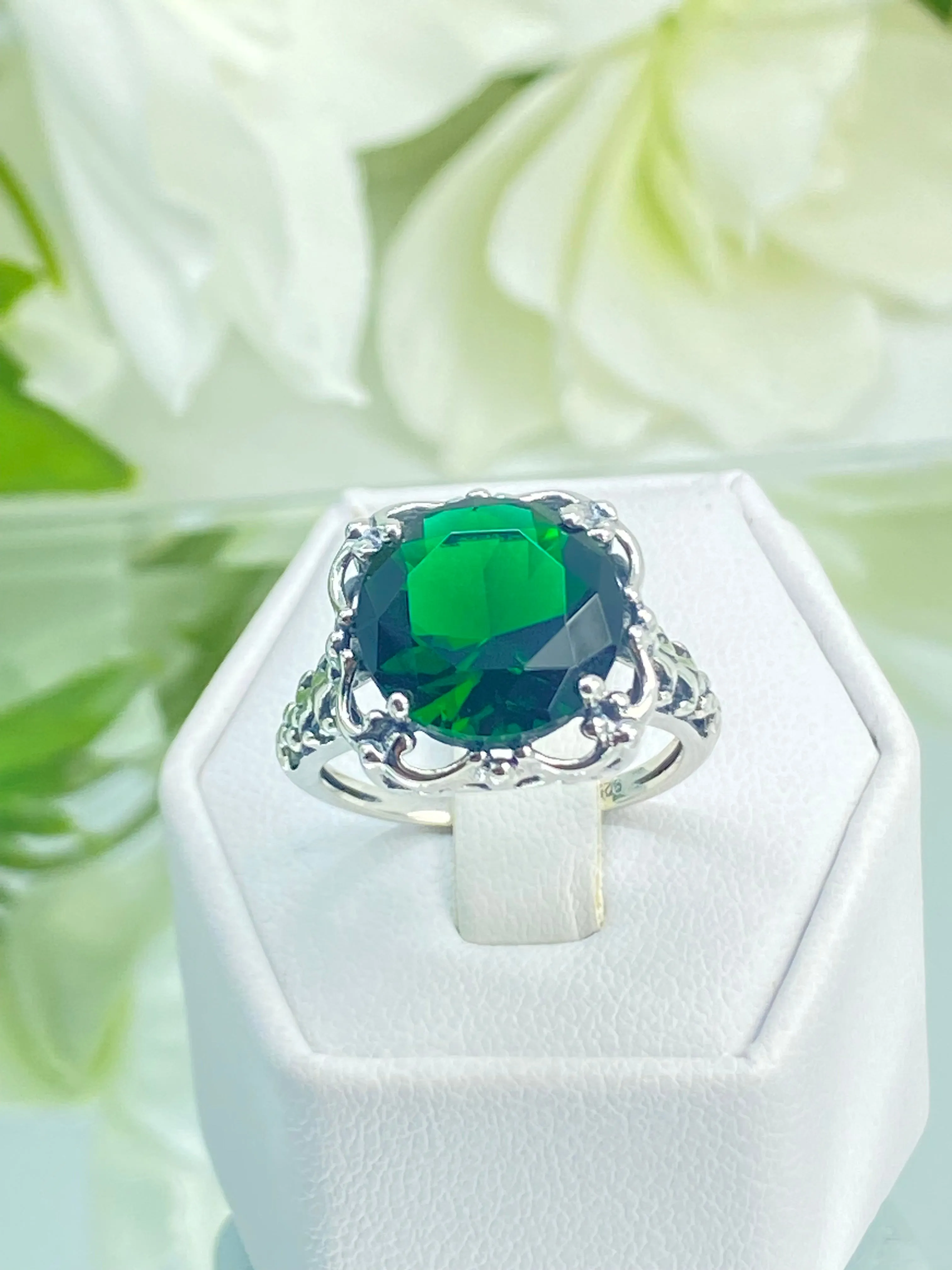 Emerald Ring, Size 7, Victorian Jewelry #D103 - Ready to Ship