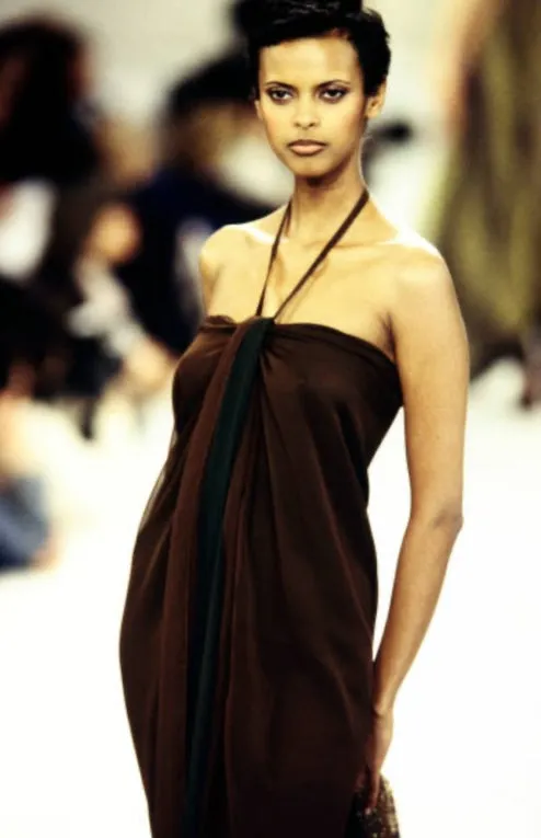 Fall 1994 Bill Blass Sand Coloured Silk Crepe Gathered Front Halter Dress