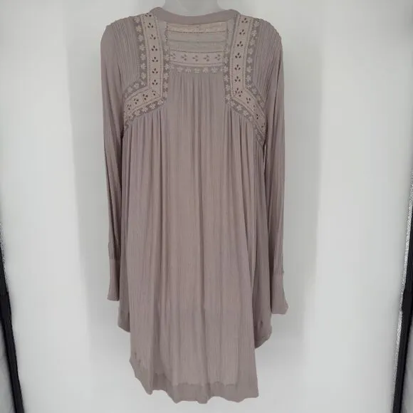Free People XS Courtney’s Victorian Shirt Dress Taupe Boho Lace Detail Oversized