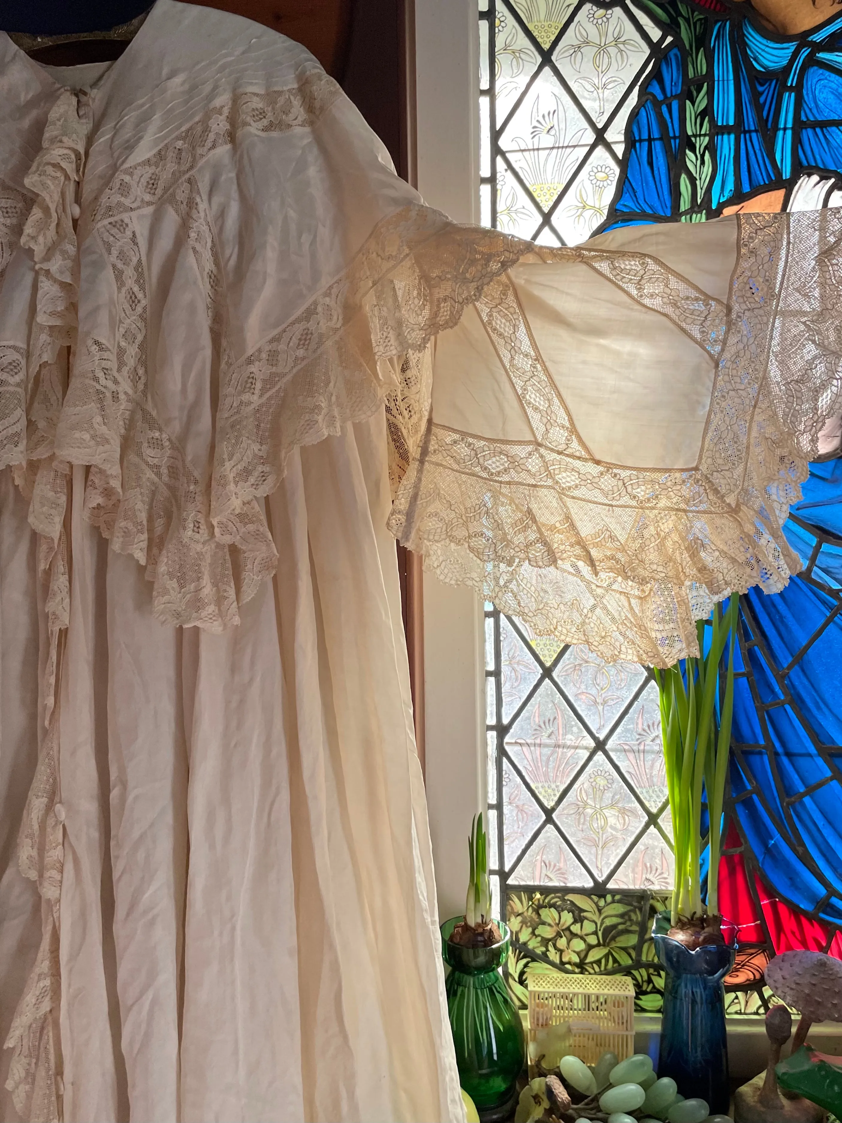 Late 1800s Silk Belle Epoque Peignoir
