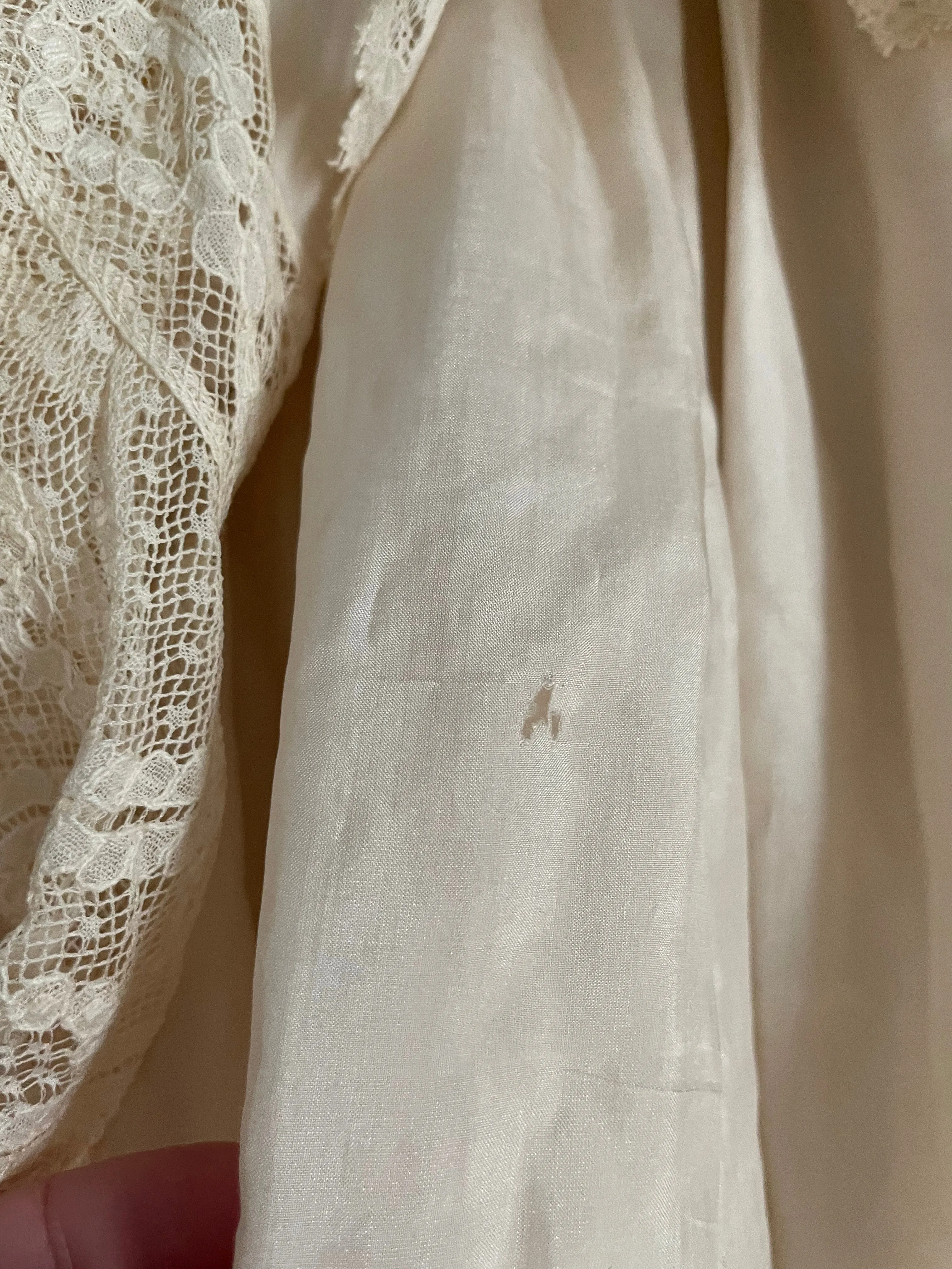 Late 1800s Silk Belle Epoque Peignoir