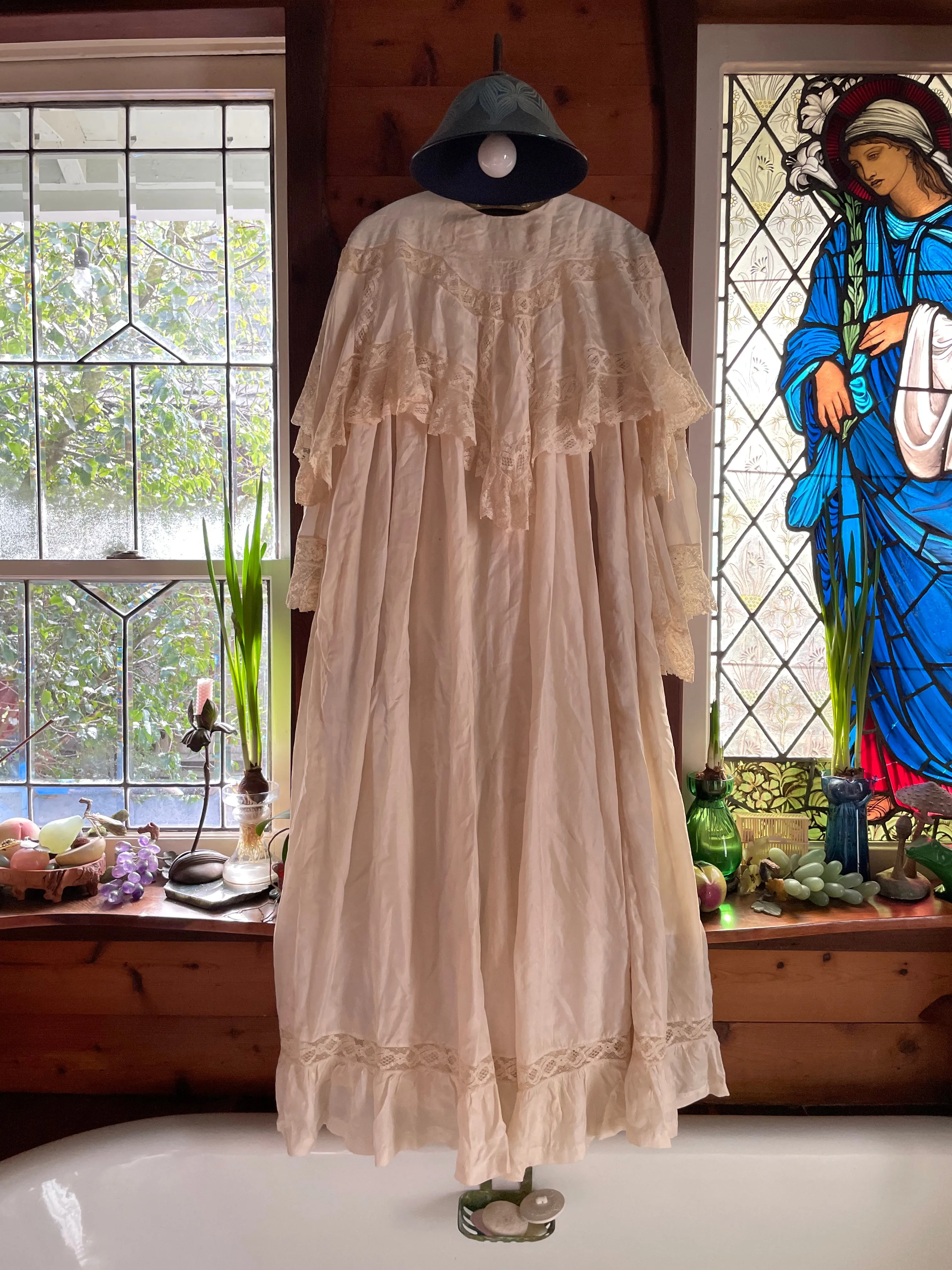 Late 1800s Silk Belle Epoque Peignoir