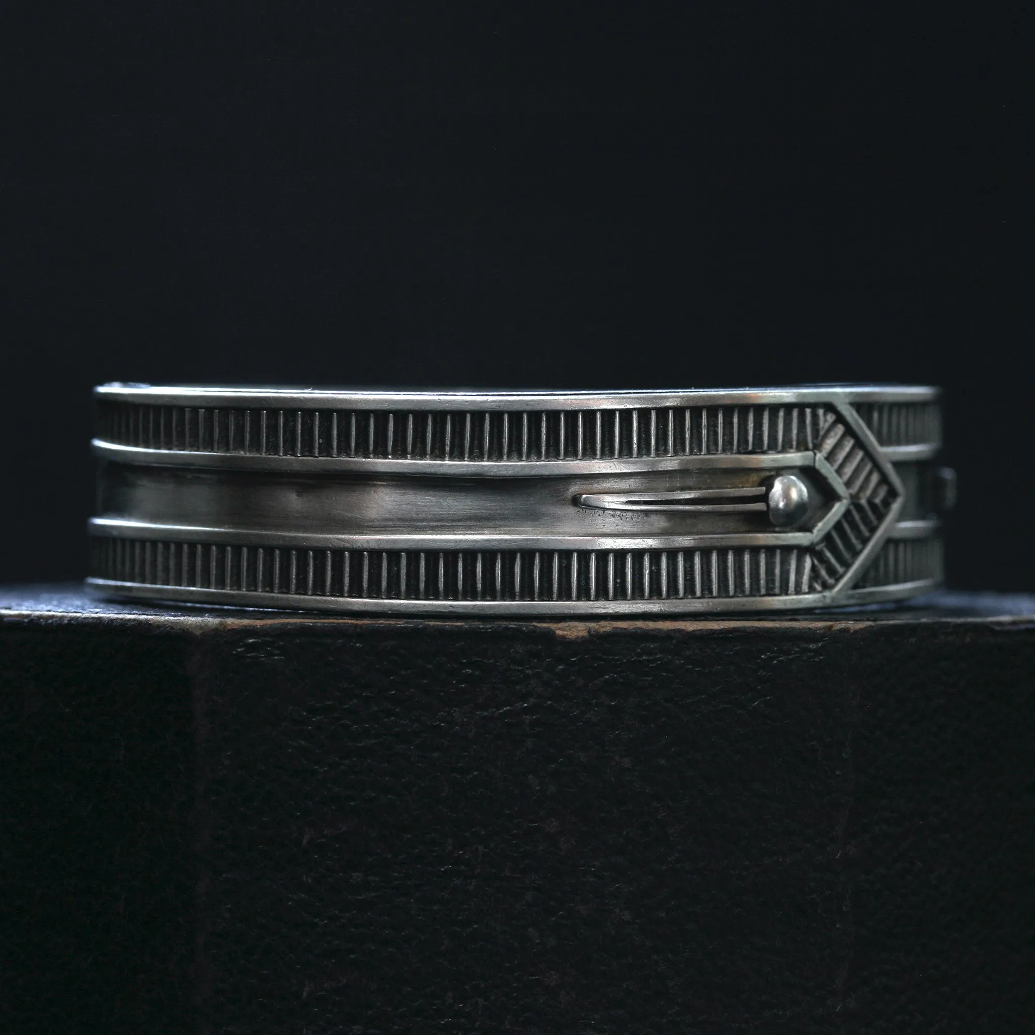 Late Victorian Sterling Shirt Cuff Bangle