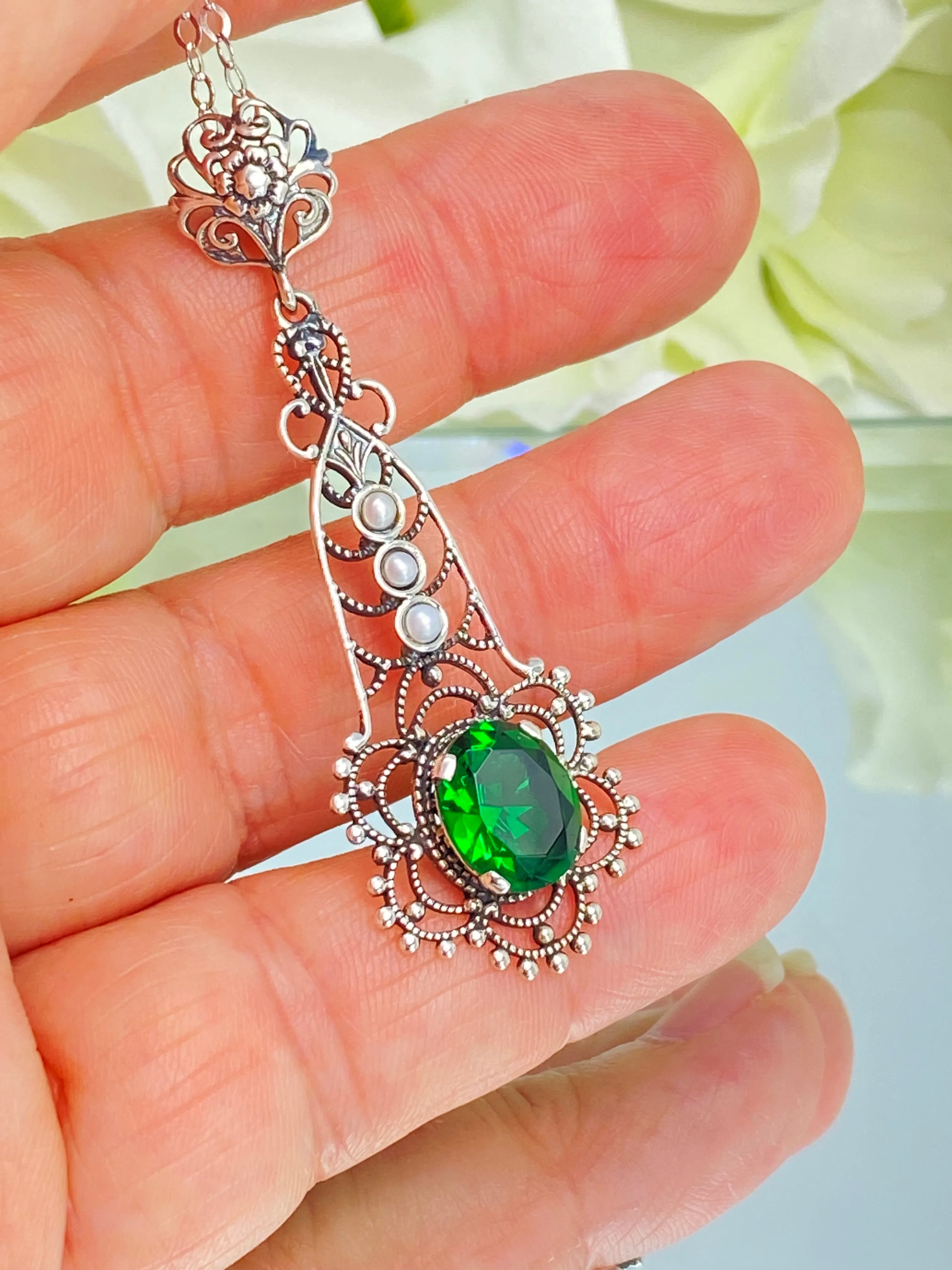 Lavaliere Pendant, Green Emerald Necklace #P17