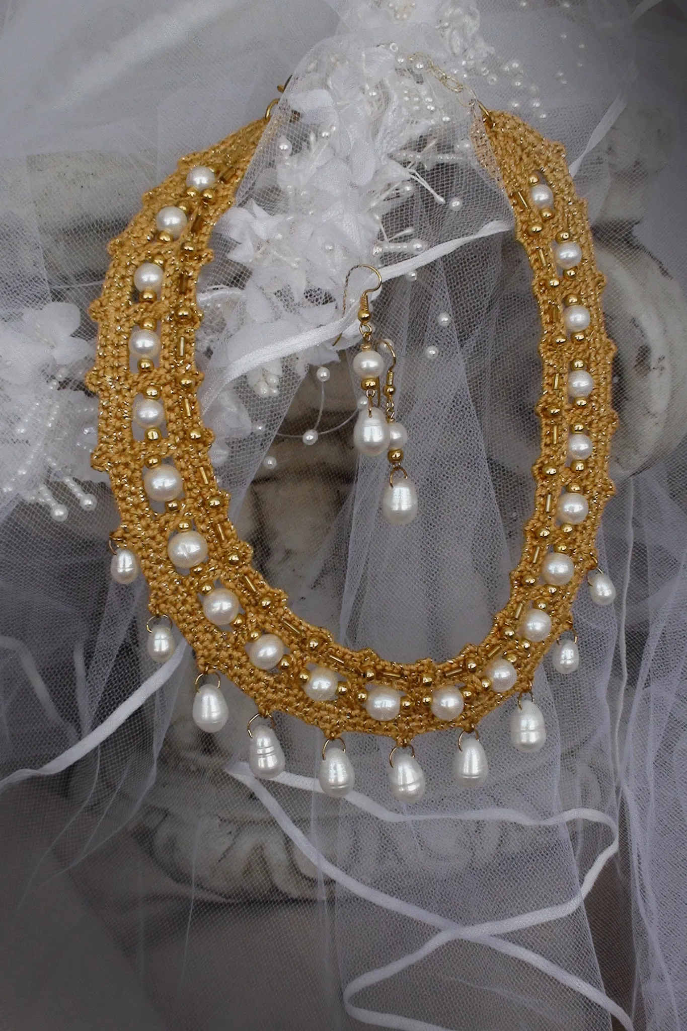 Nested Pearls / Designer Jewelry Gold Necklace Natural Pearls Hypoallergenic Jewelry Most Popular Jewelry Gift For Women