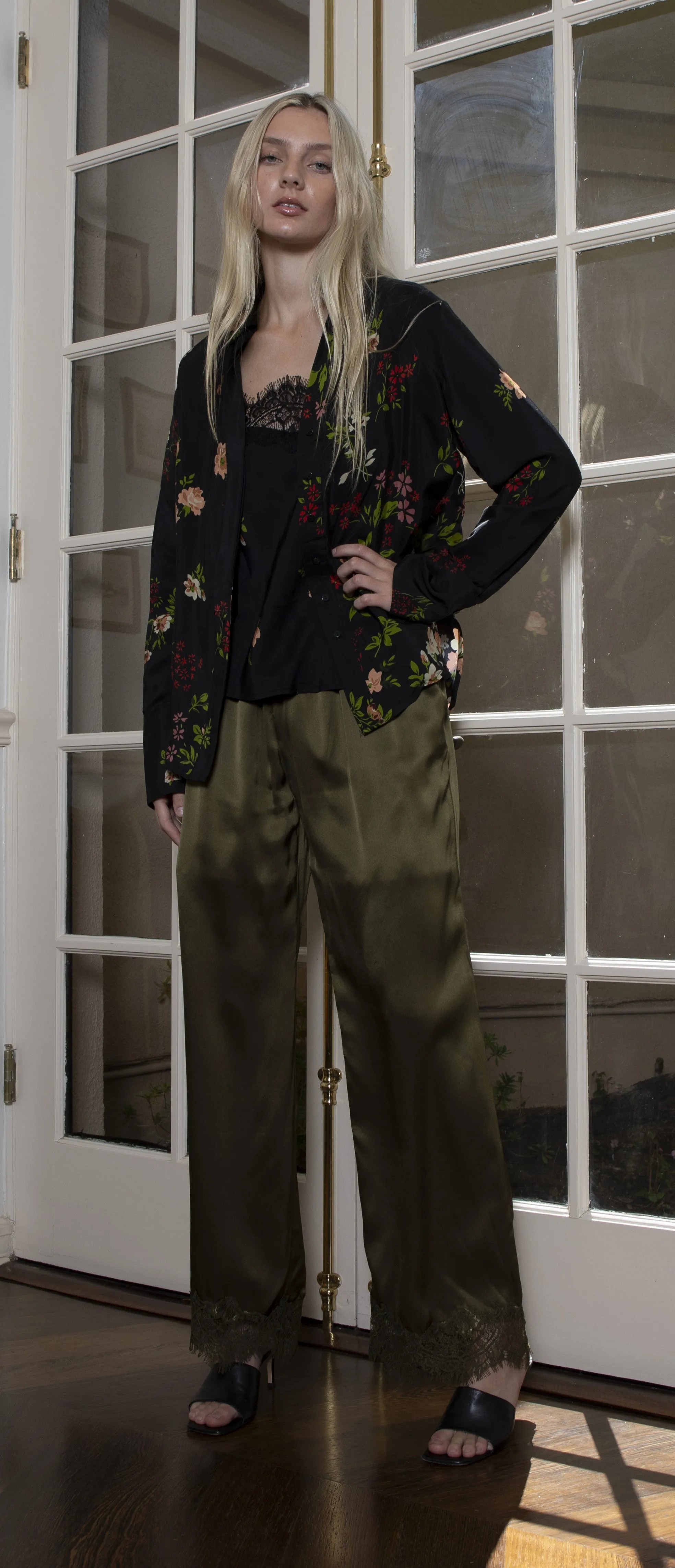 Printed Runway Shirt - Black Enchanted Garden Print