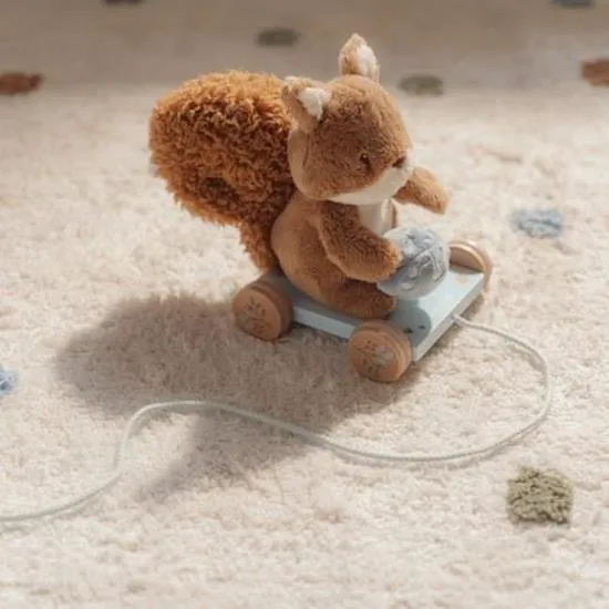 Pull-along Squirrel by Little Dutch