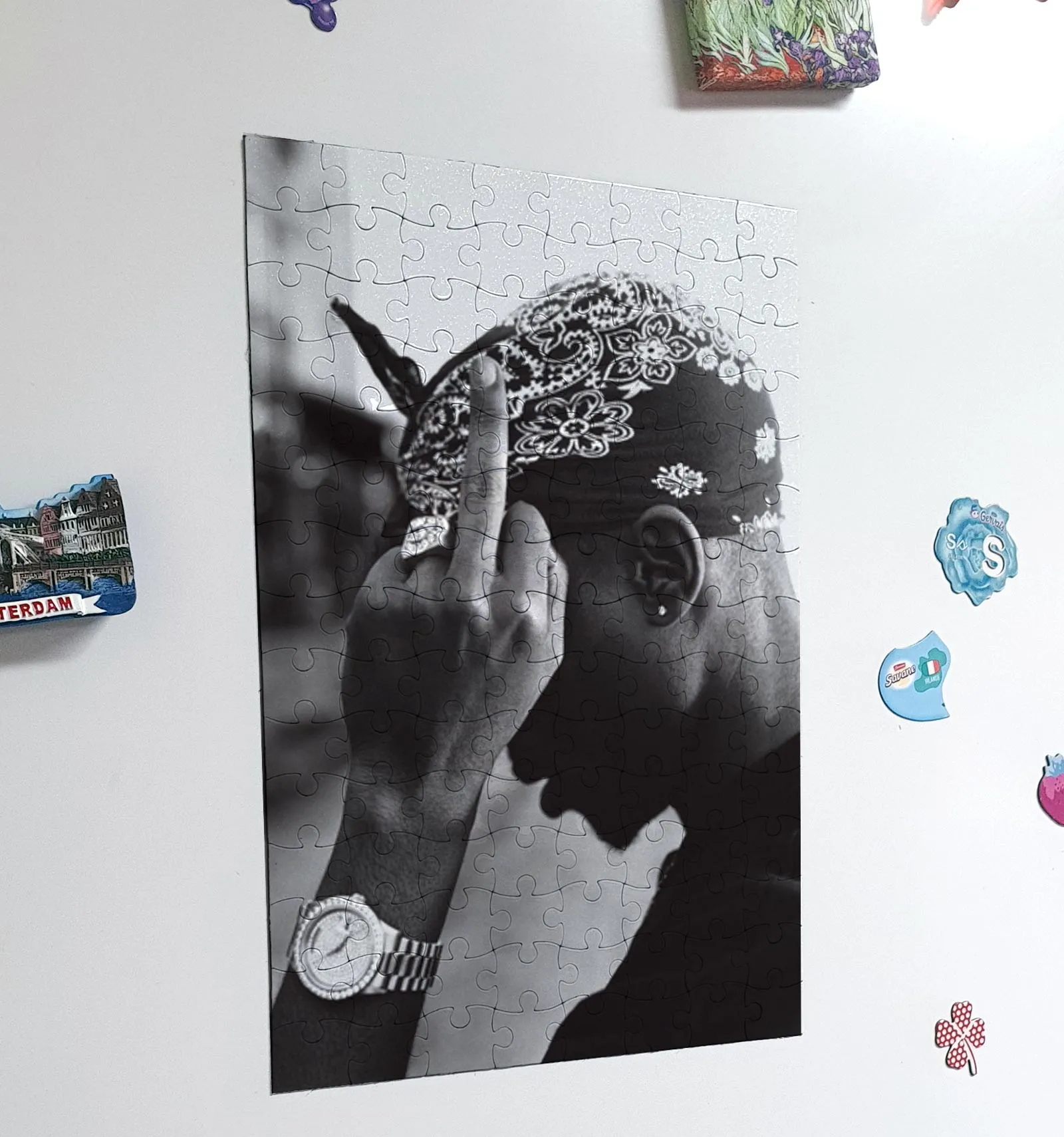 Puzzle Magnetique Rap & Hip Hop - 2Pac Fingers 120 Pcs