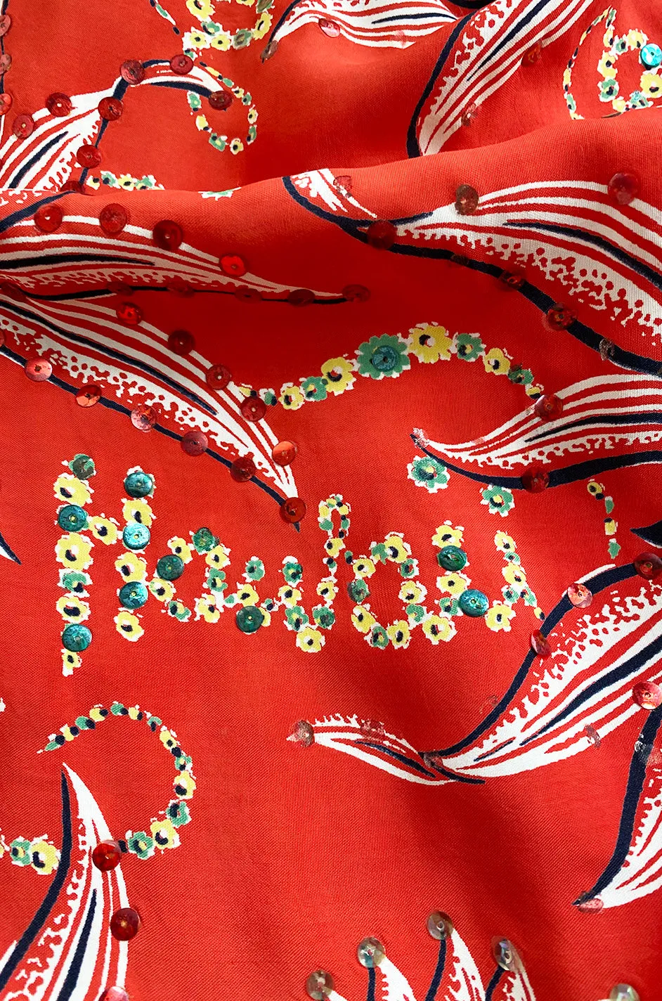 Rare 1930s 1940s Hawaiian Novelty Print Sarong & Halter Set w Fused Sequins