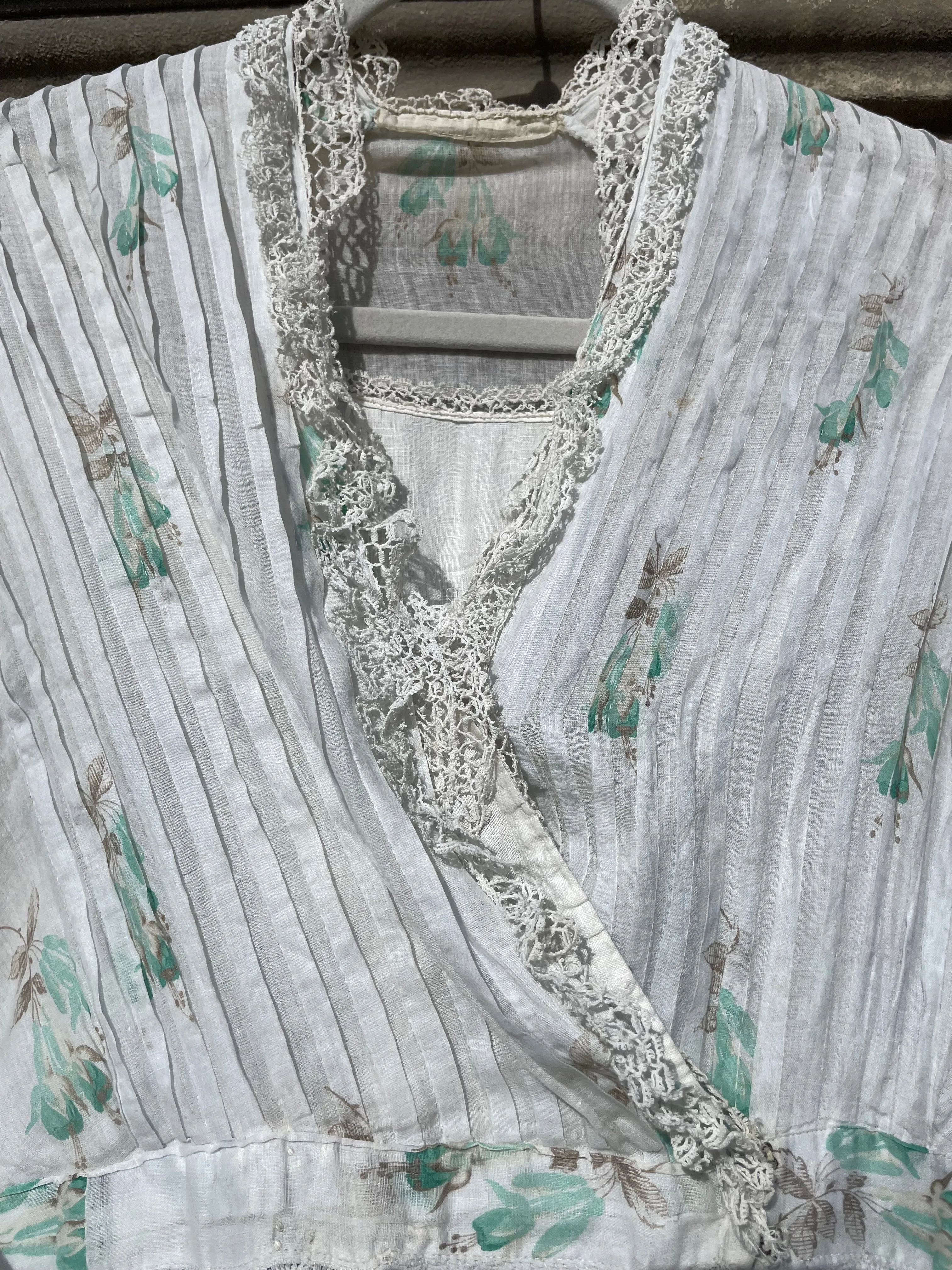 Rare Civil War Era Fine Printed Muslin Afternoon Dress