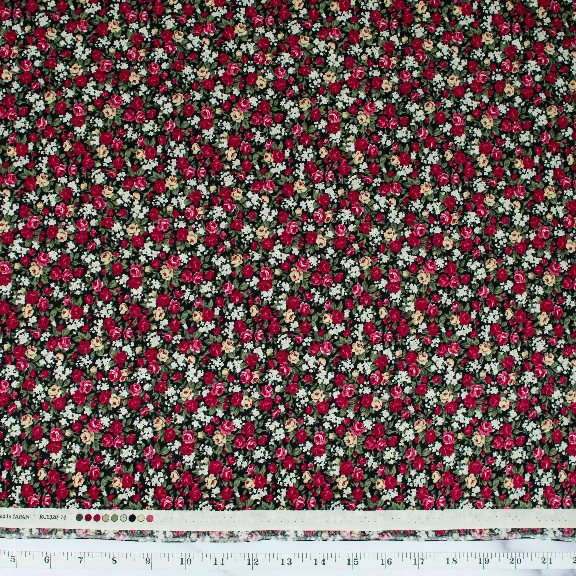 Ruru Bouquet Victorian Rose Collection - Red & Yellow Roses on Black