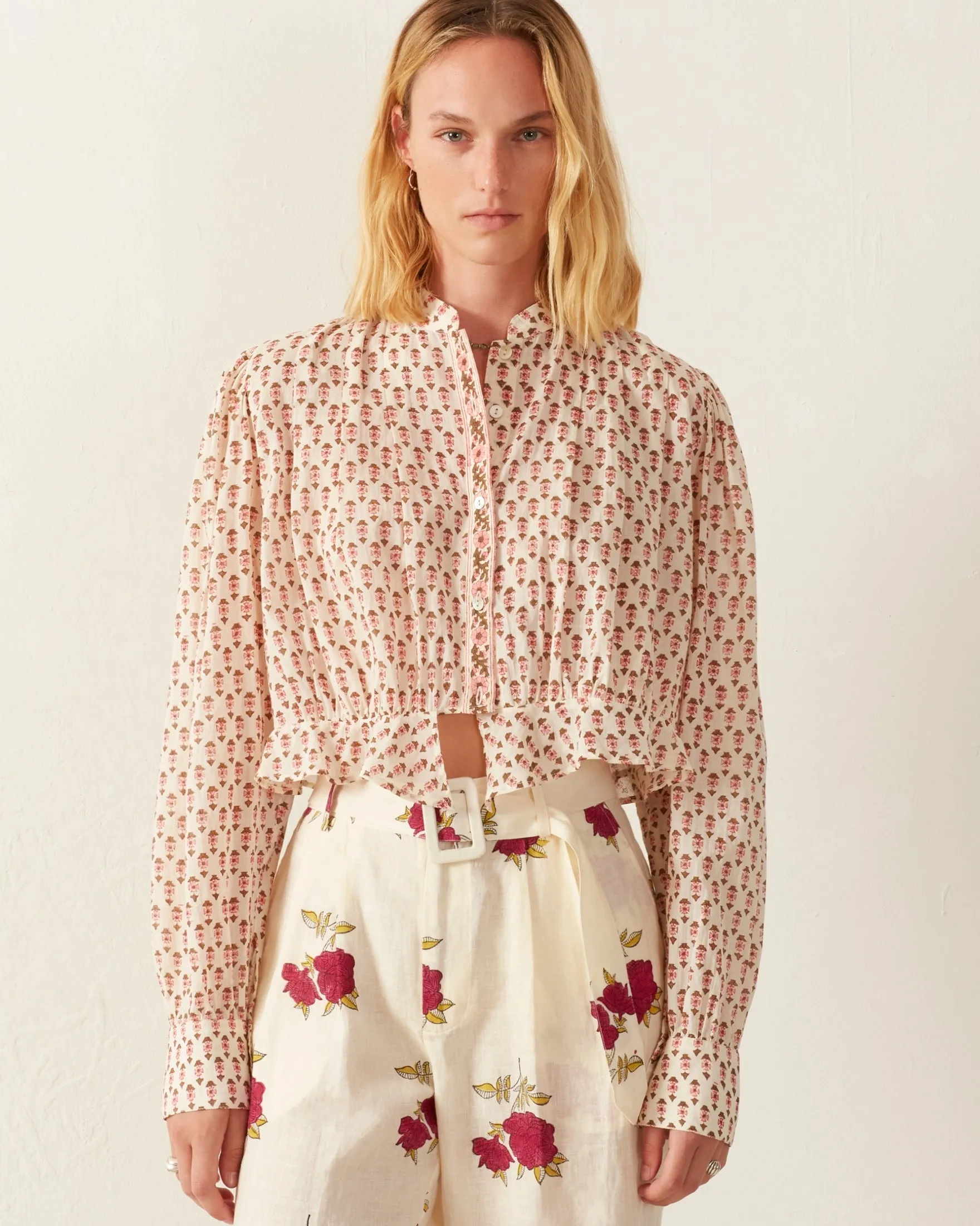 Ryland Ruby Quatrefoil Top