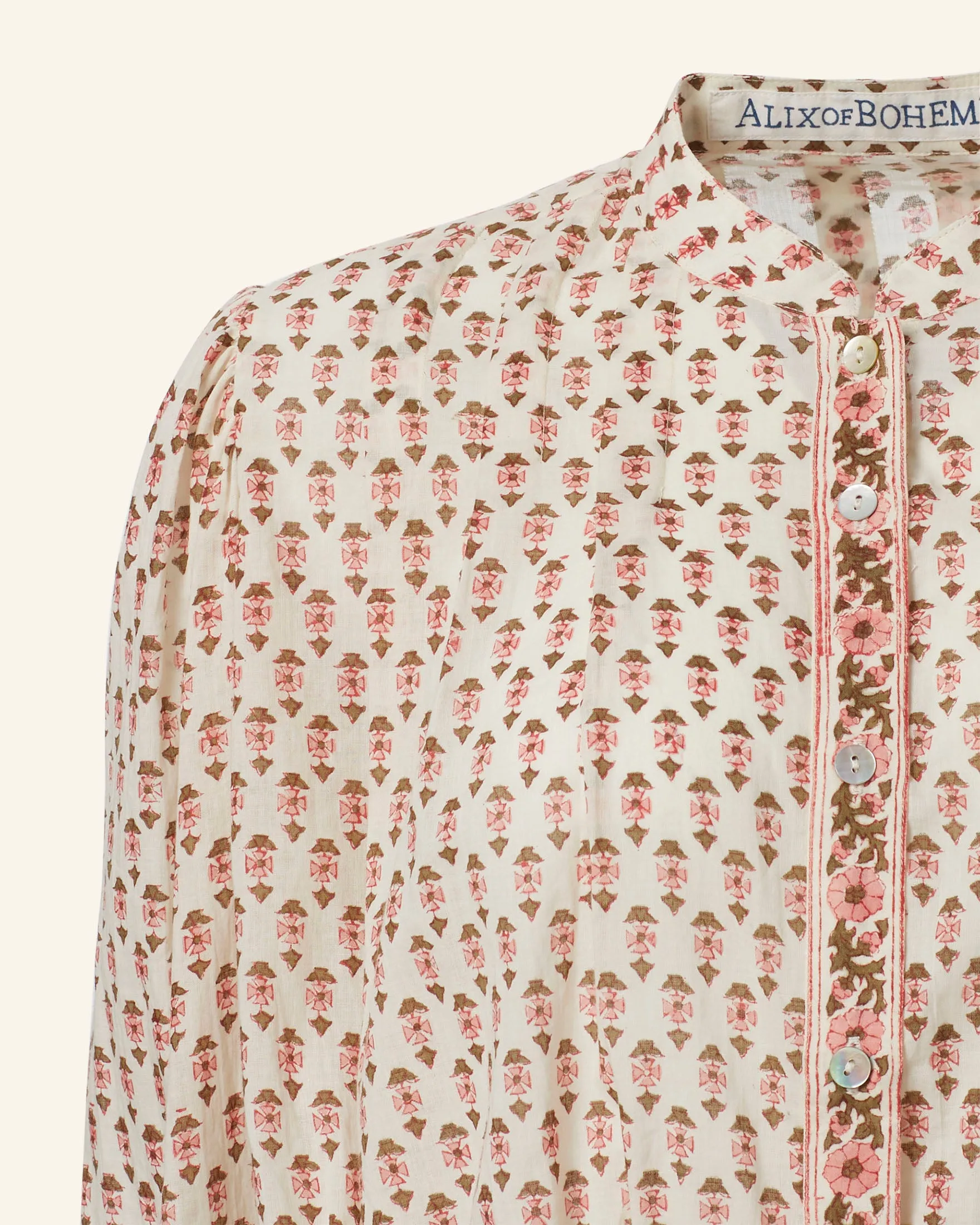 Ryland Ruby Quatrefoil Top