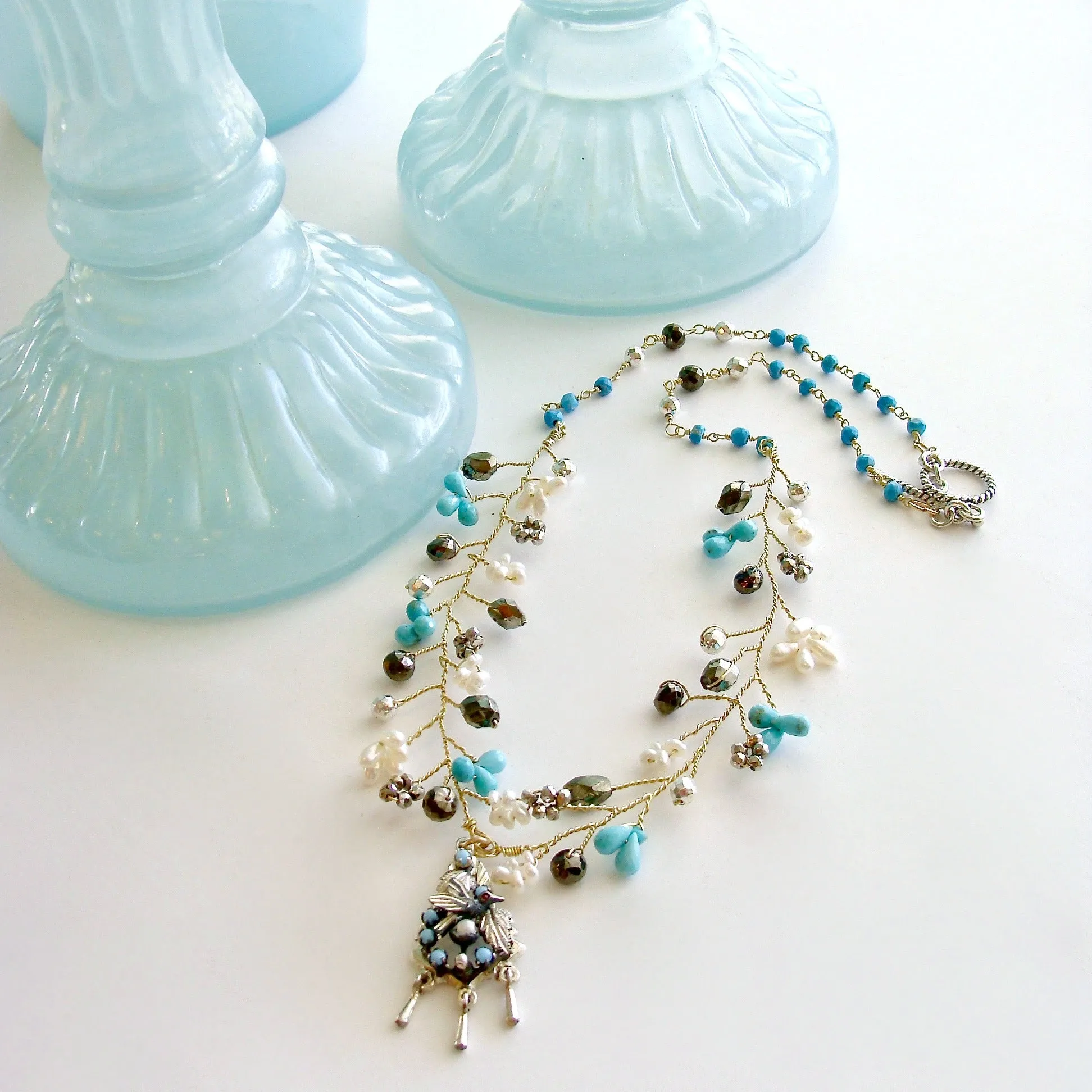 Turquoise Pyrite Pearls Pajaritos Pendant Necklace -  Pajaritos Flora Necklace