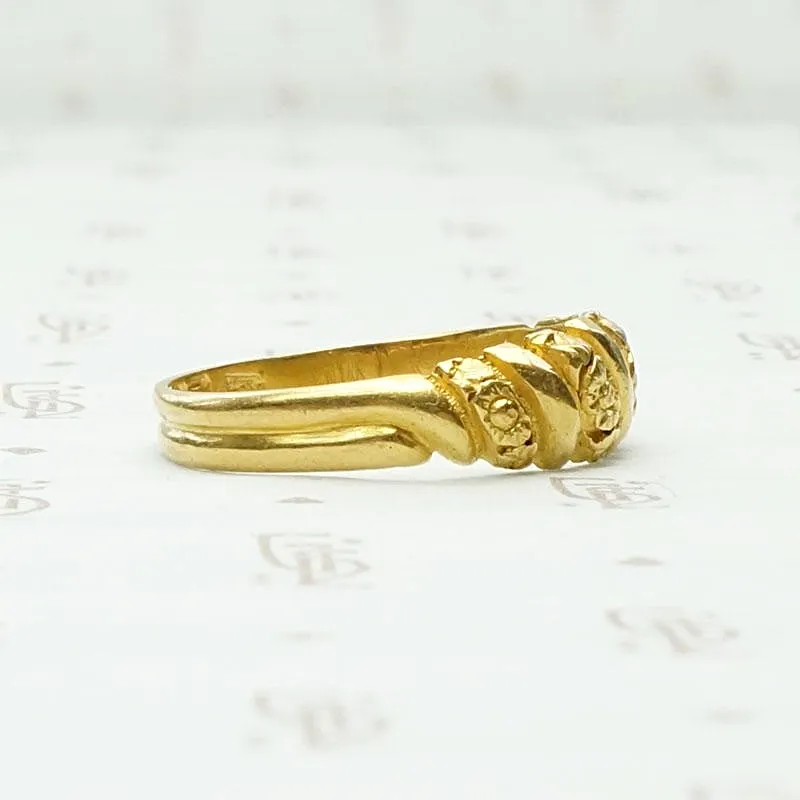 Unusual Twisted Gold Band with Flowers & Facets