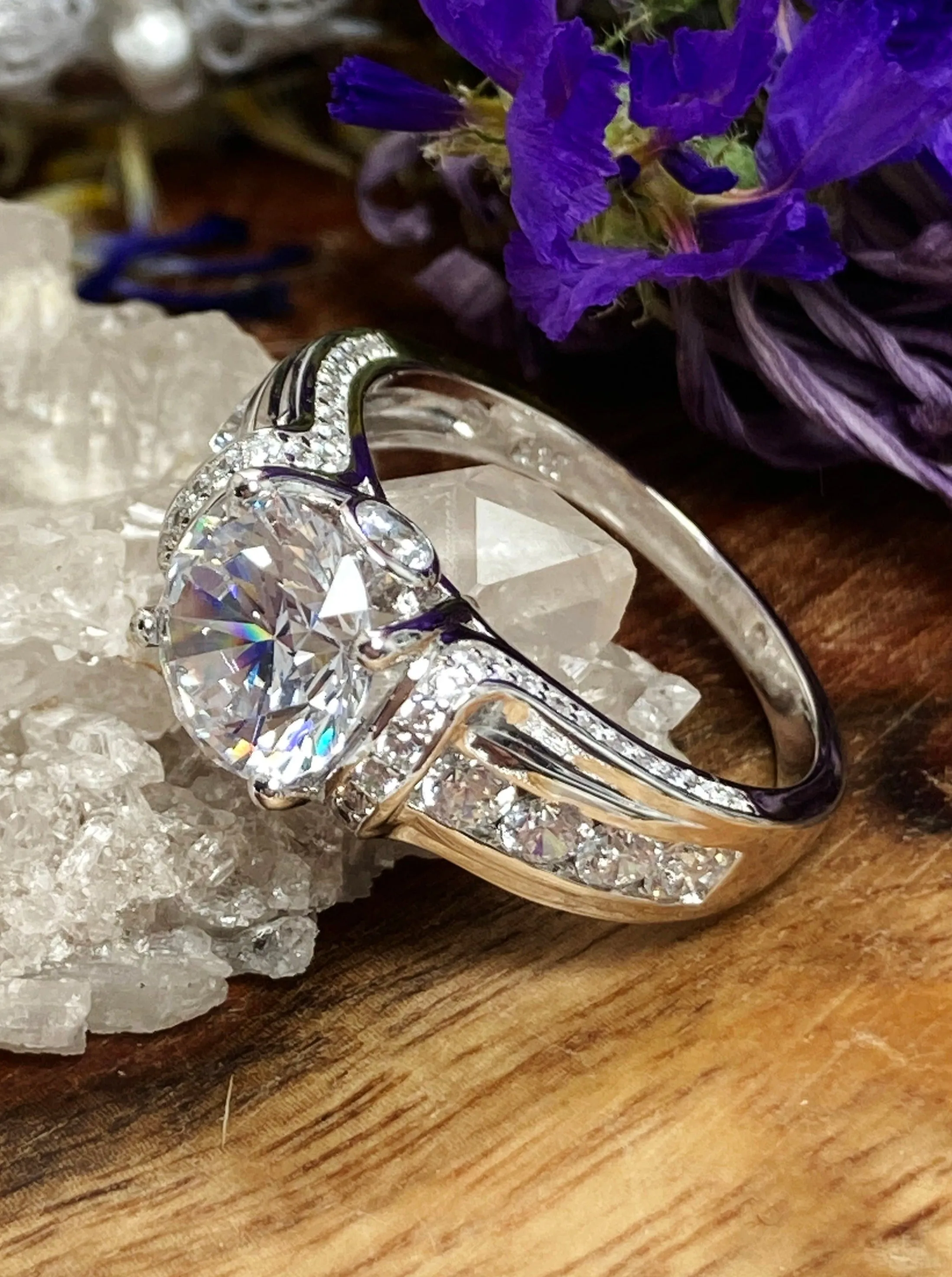 White CZ Ring, faux Diamond and White CZ Inlay Gems, Art Deco Jewelry #D220